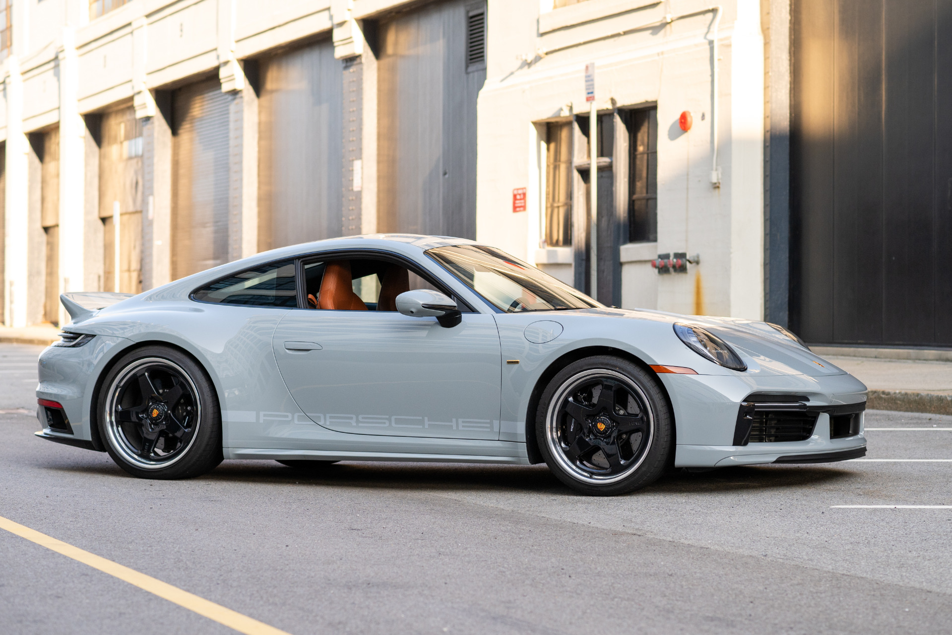 2023 Porsche 911 Sport Classic - Photo 8