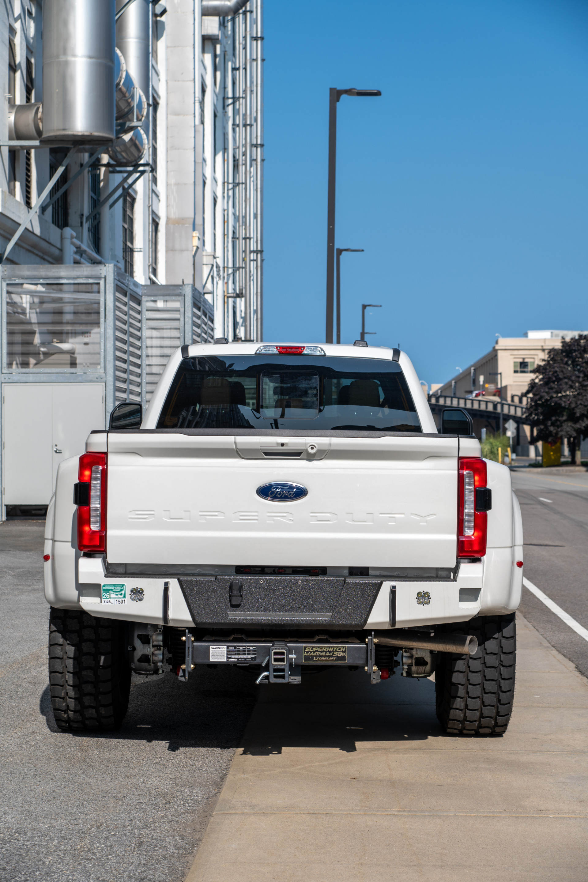 2025 Ford F-550 Super Duty Chassis Cab Lariat - Photo 34