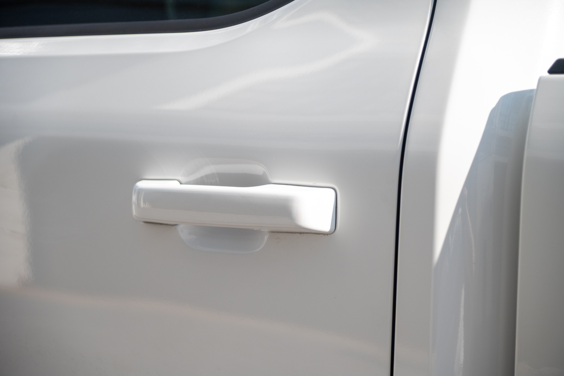 2025 Ford F-550 Super Duty Chassis Cab Lariat - Photo 43