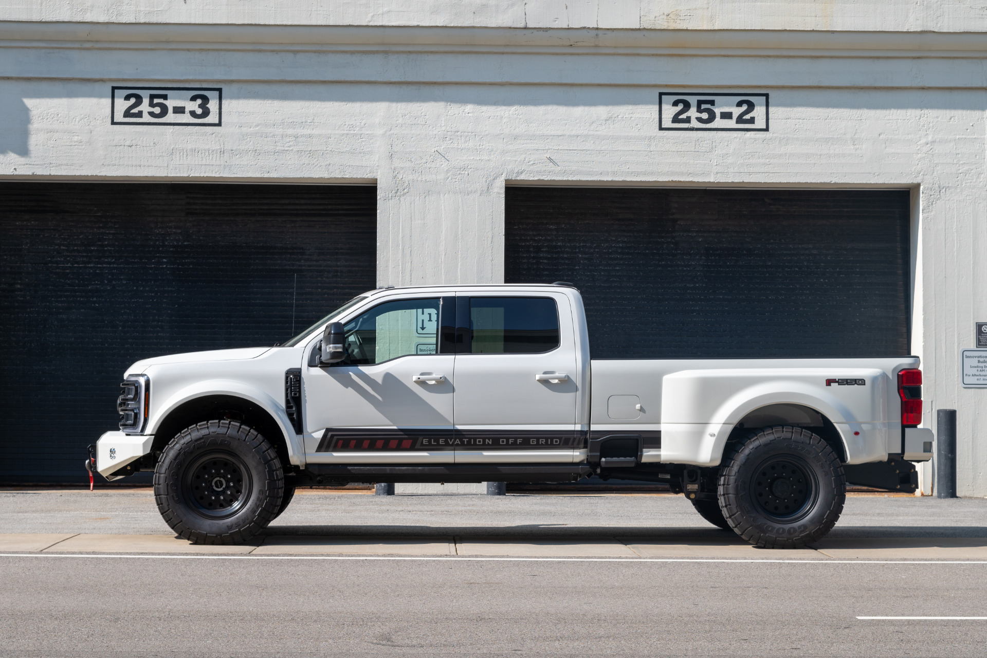 2025 Ford F-550 Super Duty Chassis Cab Lariat - Photo 7
