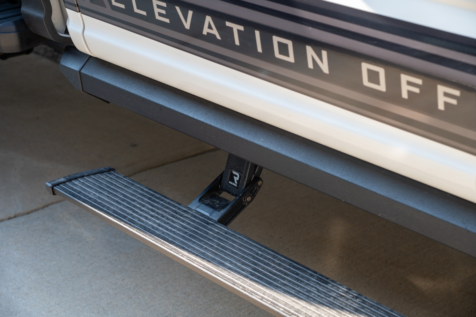 2025 Ford F-550 Super Duty Chassis Cab Lariat - Photo 92