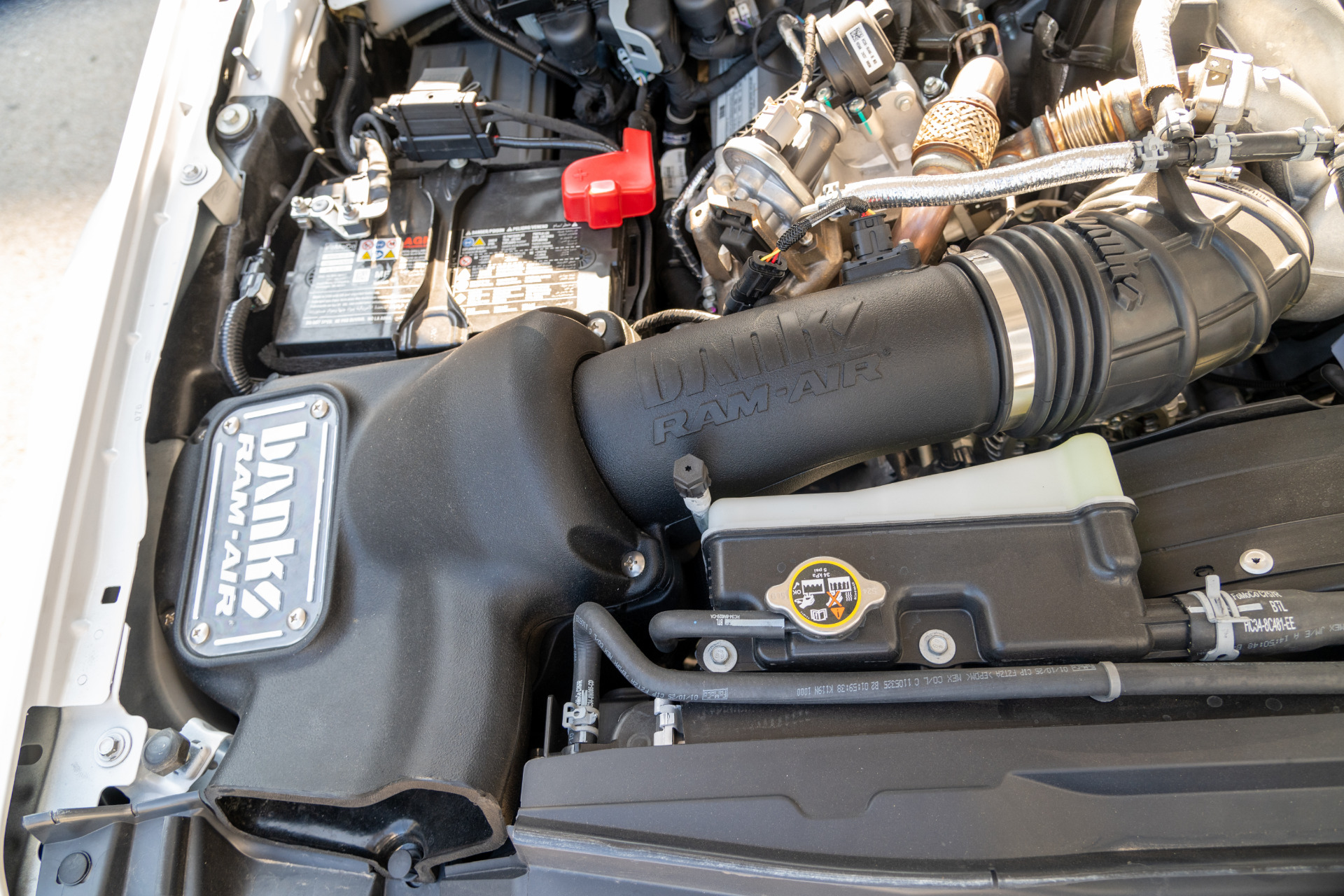 2025 Ford F-550 Super Duty Chassis Cab Lariat - Photo 98