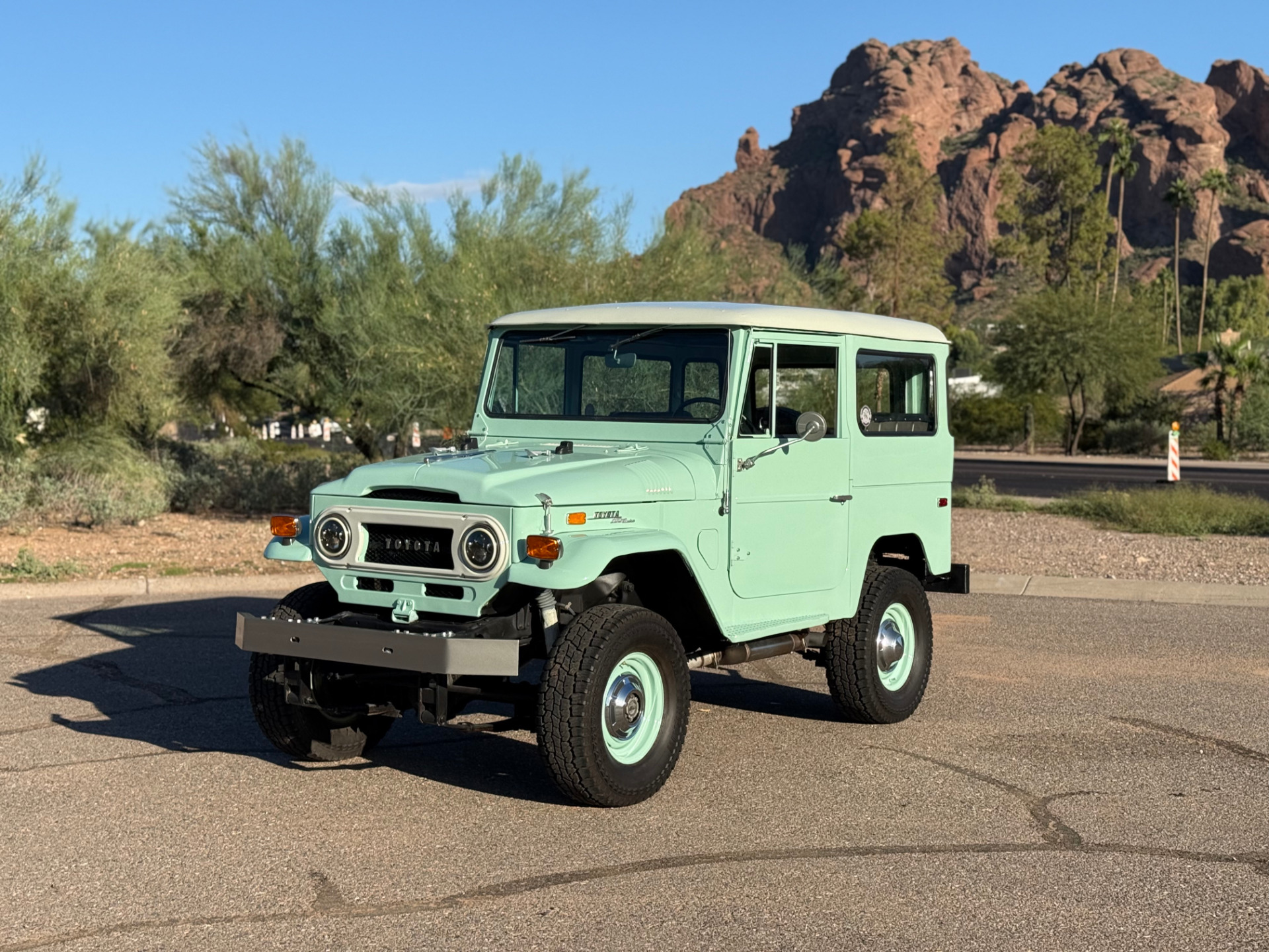 知佳 Used 1970 Toyota Land Cruiser 40 Series 4WD For Sale ($32,495